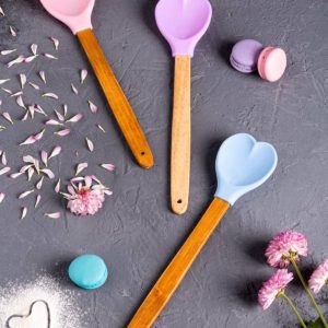 کفگير سيليکوني دسته چوبي قلب