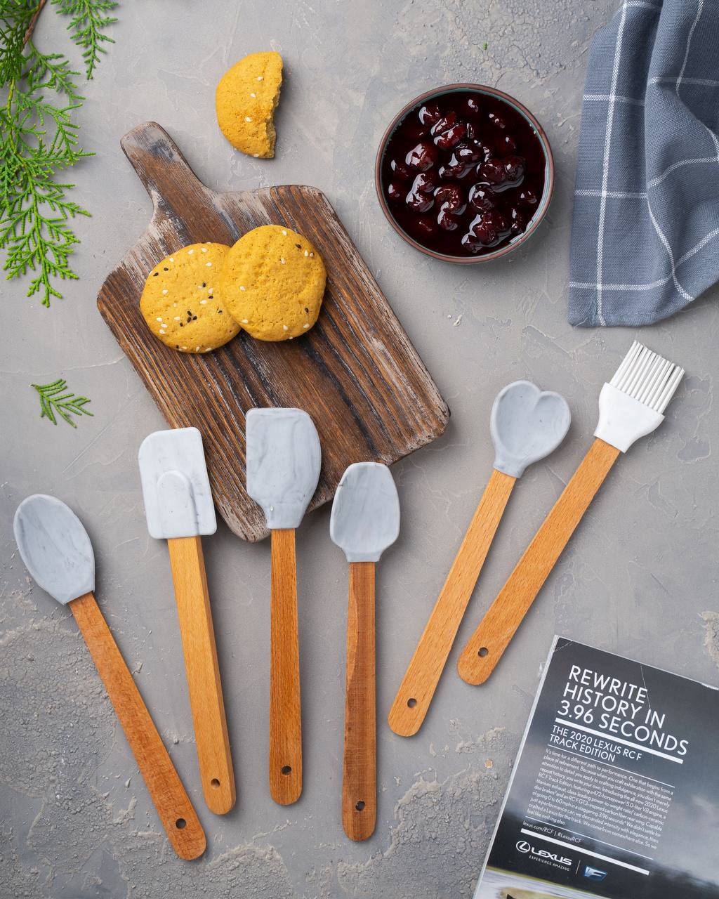 ست شش پارچه سيليکوني فانتزي دسته چوبي